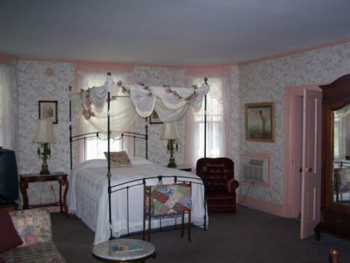 Hotel Strasburg Buitenkant foto