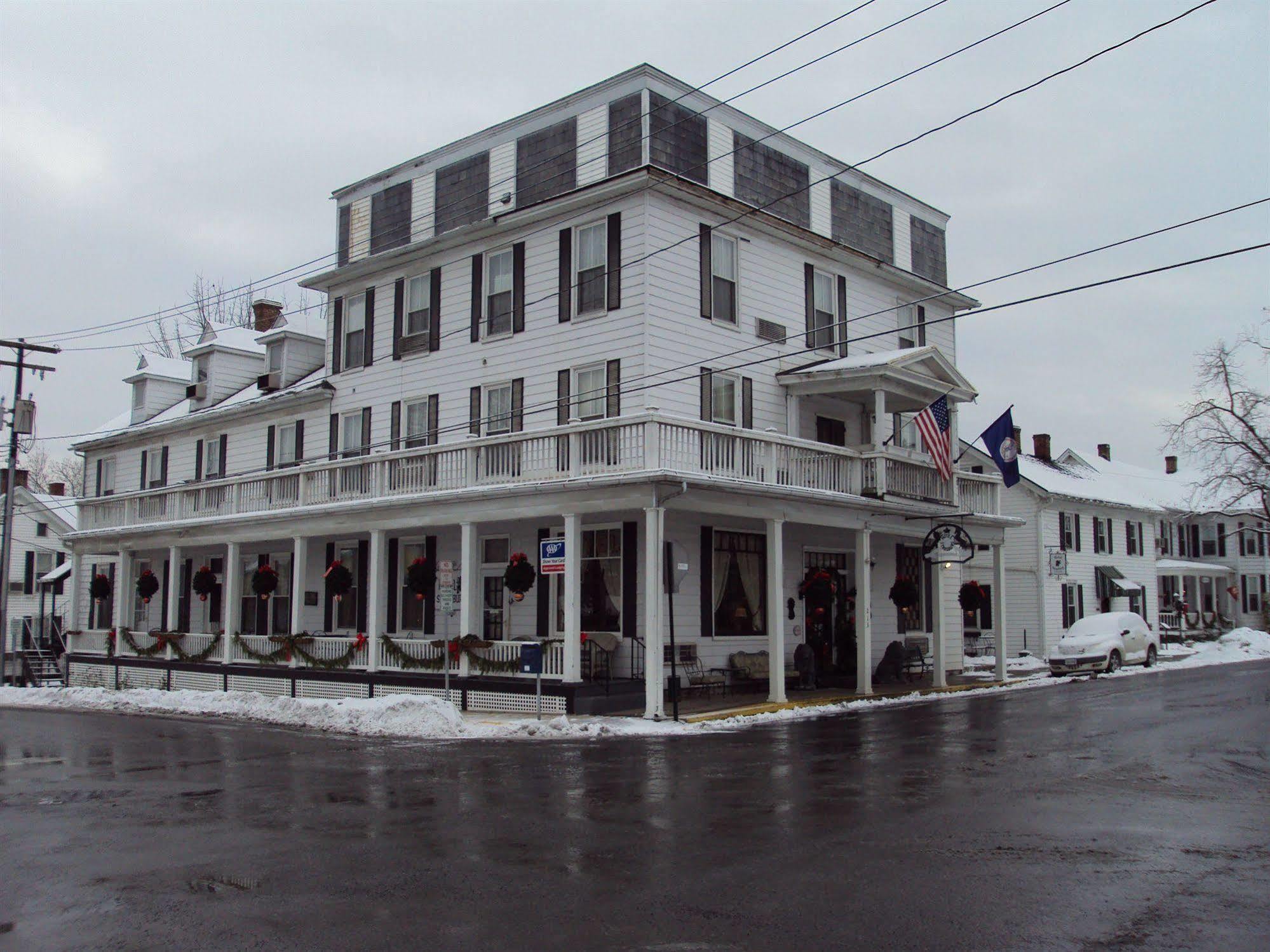 Hotel Strasburg Buitenkant foto